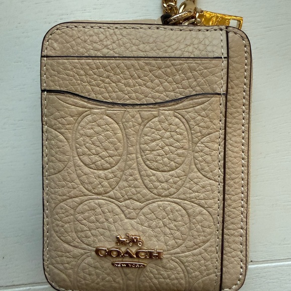 Coach Beige Leather Wallet with Gold Chain - Picture 2 of 8